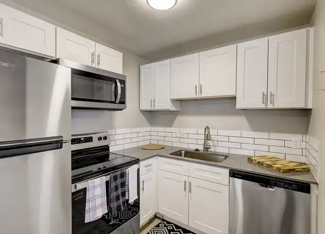 Property at Tides on Palm - 1755 Palm St, Las Vegas, NV, 89104, 2 beds, 1 bath, [object Object]