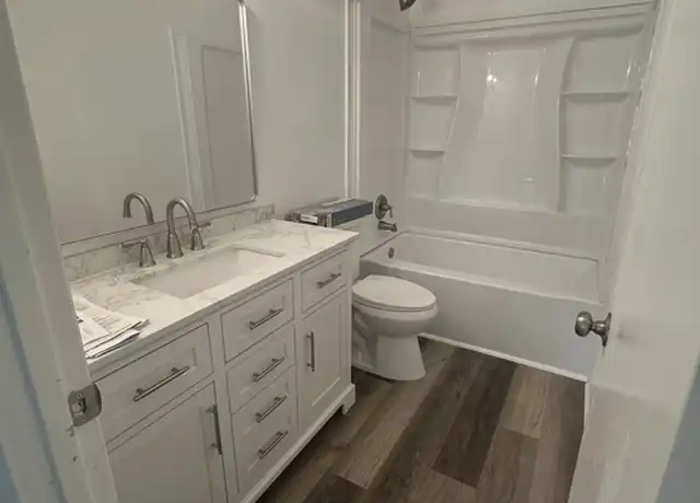 Property at 3950 SE 19th Ave Unit B, Ocala, FL, 34480, 2 beds, 1 bath, [object Object]