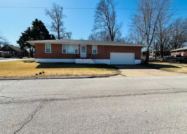 Property at 9004 Macon Ave, Saint Louis, MO, 63134, 3 beds, 1 bath, [object Object]