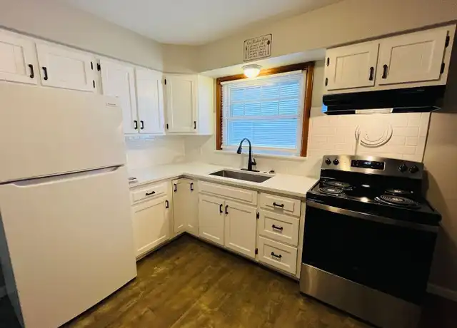 Property at 9004 Macon Ave, Saint Louis, MO, 63134, 3 beds, 1 bath, [object Object]