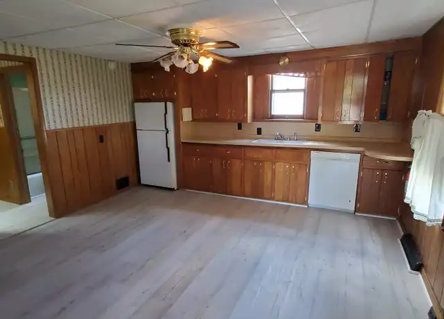 Property at 1164 Webster Ave Apt 1, Utica, NY, 13501, 2 beds, 1 bath, [object Object]