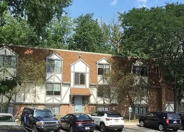 Property at Alt StoneBridge Apartments - 2342 Old Stone Ct, Toledo, OH, 43614, 1-2 bed, 1-2 bath, [object Object]