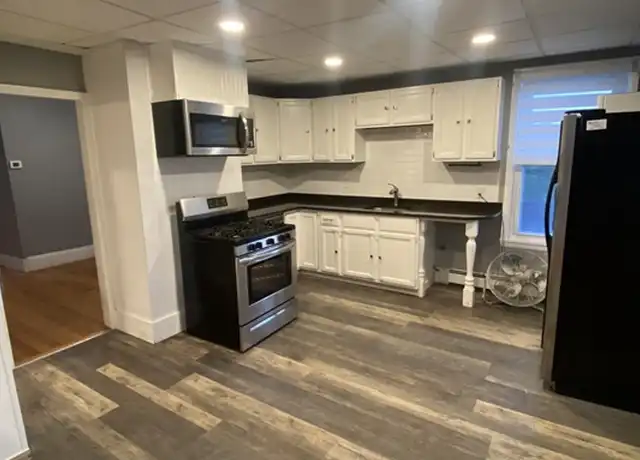 Property at 608 Saratoga St Unit 2, Boston, MA, 02128, 2 beds, 1 bath, [object Object]