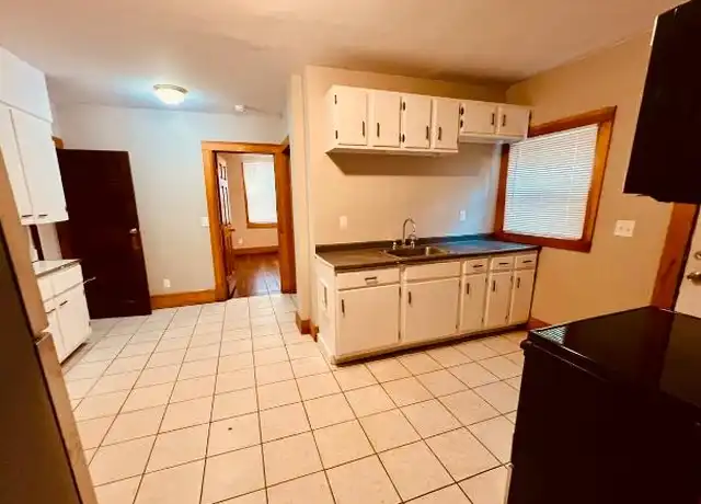 Property at 343 Columbus Ave, Pittsfield, MA, 01201, 2 beds, 1 bath, [object Object]