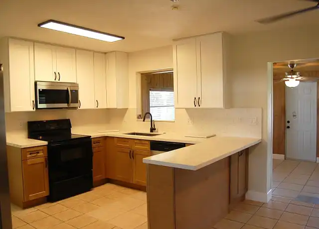 Property at 3440 NE 14th Ave, Pompano Beach, FL, 33064, 4 beds, 2 baths, [object Object]