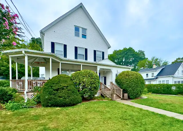 Property at 28 Powell Pl Unit 2, Stamford, CT, 06902, 3 beds, 2 baths, [object Object]