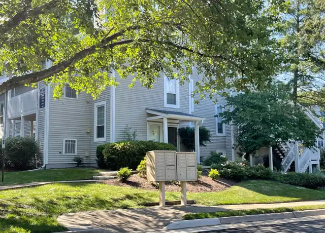 Property at 11967 Cardamom Dr, Woodbridge, VA, 22192, 2 beds, 2 baths, [object Object]