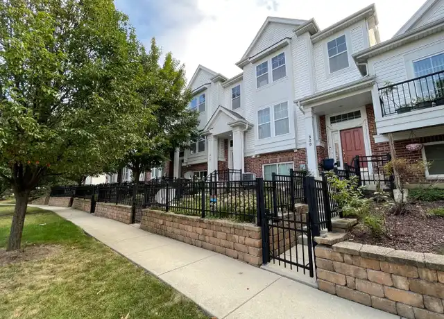 Property at 509 Plaza Pl, Aurora, IL, 60504, 3 beds, 2.5 baths, [object Object]
