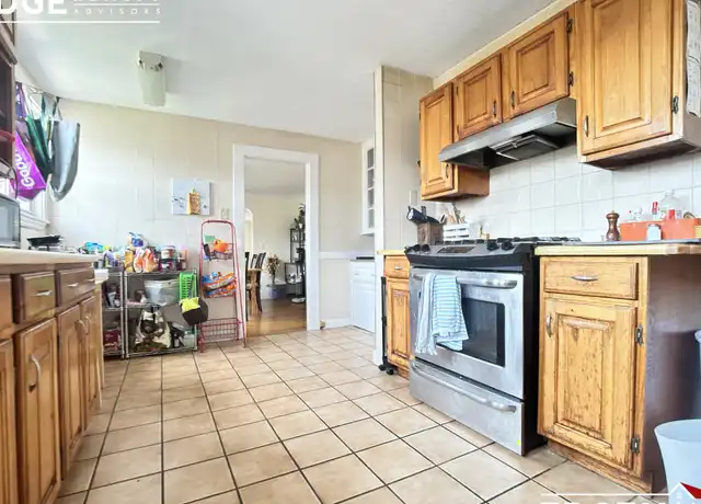 Property at 115 Lanark Rd, Boston, MA, 02135, 4 beds, 1 bath, [object Object]