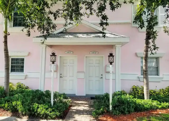 Property at 169 Pompano Dr SE, Saint Petersburg, FL, 33705, 2 beds, 2.5 baths, [object Object]