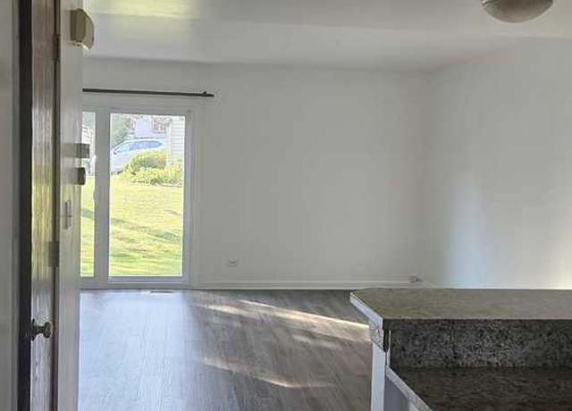 Photo of 1538 Crab Tree Dr Unit 1538, Westmont, IL 60559