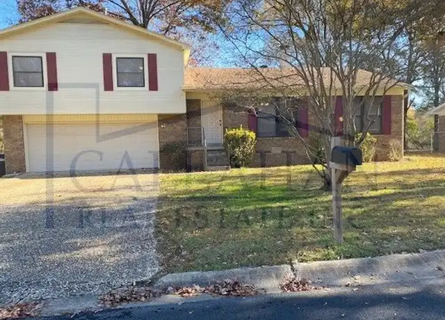 Property at 33 Houston Dr, Sherwood, AR, 72120, 3 beds, 2.5 baths, [object Object]