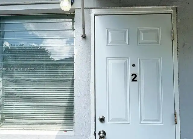 Property at 1919 Thomas St Unit 2, Hollywood, FL, 33020, 1 bed, 1 bath, [object Object]
