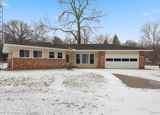 Property at 3851 Clarkway Rd, Jackson, MI, 49203, 3 beds, 1.5 baths, [object Object]