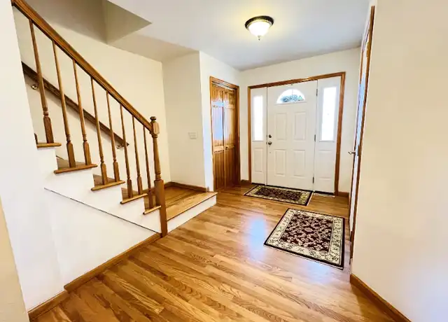 Property at 172 Mariaville Rd Unit 1, Rotterdam, NY, 12306, 3 beds, 2.5 baths, [object Object]