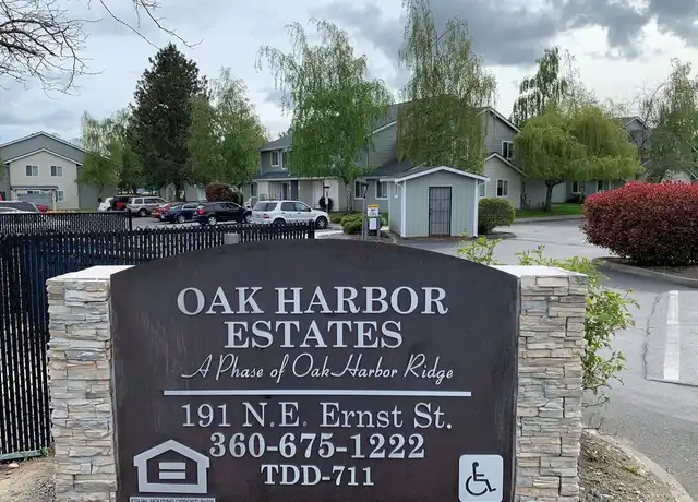 Property at 191 NE Ernst St Unit 102, Oak Harbor, WA, 98277, 2 beds, 1 bath, [object Object]