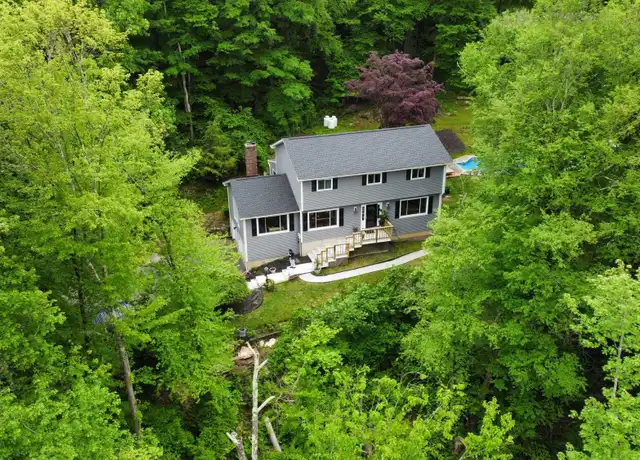 Property at 8 Glenview Dr, Sherman, CT, 06784, 4 beds, 2.5 baths, [object Object]