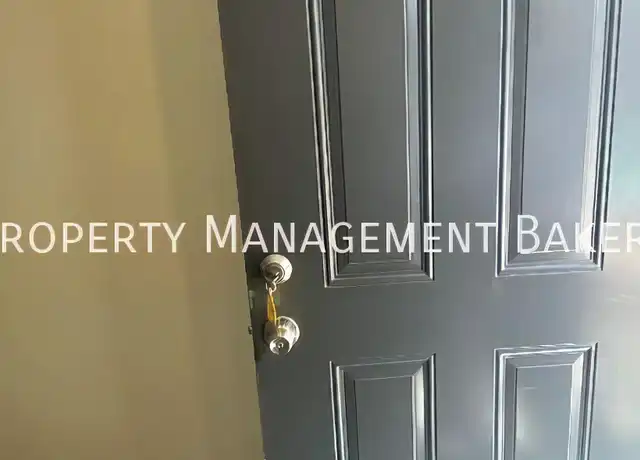 Property at 2700 White Ln Unit 123, Bakersfield, CA, 93304, 0 beds, 1 bath, [object Object]