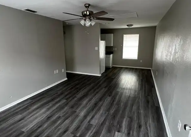 Property at 2709 N 30th St Unit 2709-06, McAllen, TX, 78501, 1 bed, 1 bath, [object Object]