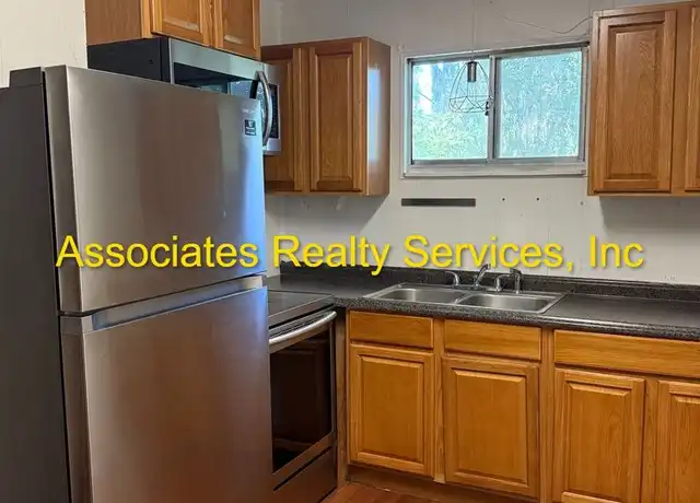 Property at 510 SE 8th St Apt 05, Gainesville, FL, 32601, 2 beds, 1 bath, [object Object]