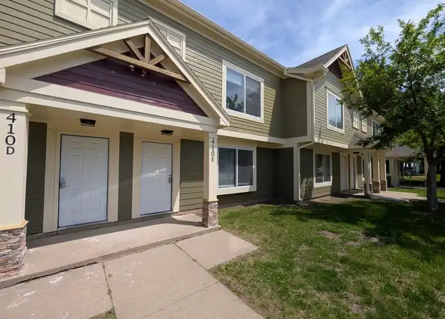 Property at 408 E 15th St Unit 203, Pella, IA, 50219, 2 beds, 1 bath, [object Object]
