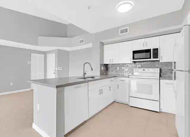 Property at 2120 W Preserve Way #306, Miramar, FL, 33025, 2 beds, 2 baths, [object Object]