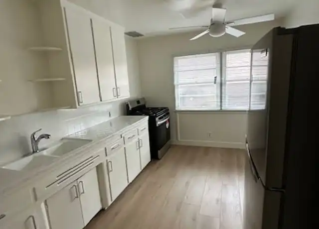 Property at 10042 Culver Blvd Unit 10048, Culver City, CA, 90232, 2 beds, 1 bath, [object Object]