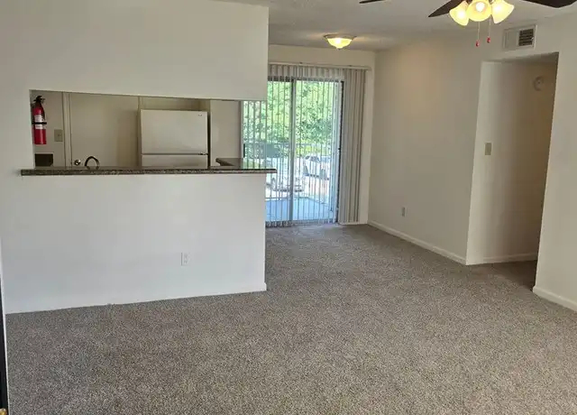 Property at 639 Garden Walk Blvd Unit PG 1521, Atlanta, GA, 30349, 1 bed, 1 bath, [object Object]