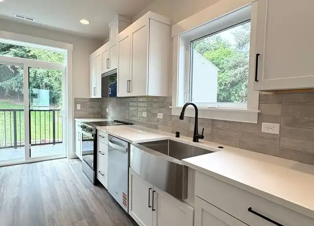 Property at 21216 52nd Ave W Unit 2-8, Mountlake Terrace, WA, 98043, 3 beds, 3 baths, [object Object]