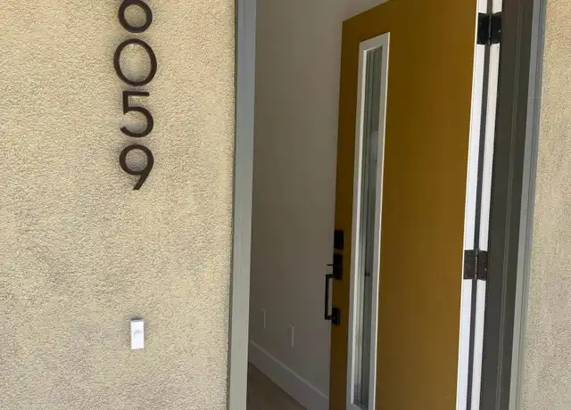 Property at 6059 La Jolla Hermosa Ave, La Jolla, CA, 92037, 2 beds, 1 bath, [object Object]