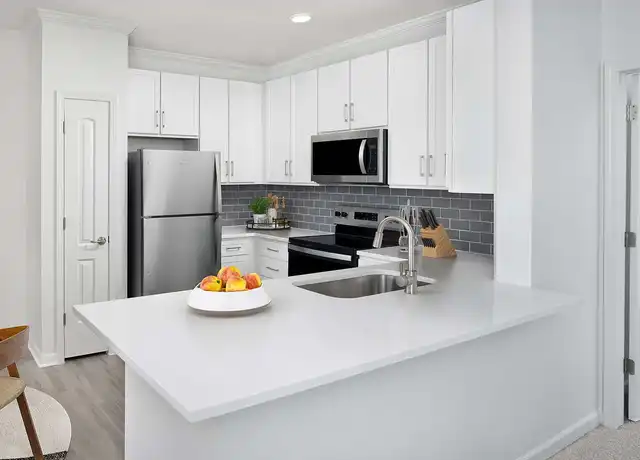 Property at Camden Montague - 9567 Sunbelt St, Tampa, FL, 33635, 1-3 bed, 1-2 bath, [object Object]