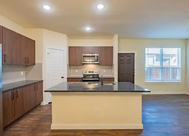 Property at 643 Wheatfield Dr, Venus, TX, 76084, 2 beds, 1.5 baths, [object Object]