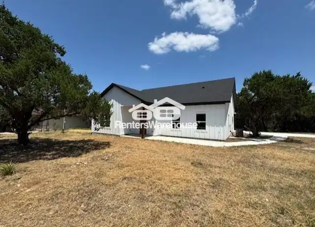 Property at 664 Rolling Hills Dr, Canyon Lake, TX, 78133, 3 beds, 2 baths, [object Object]