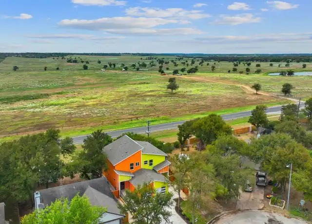 Property at 124 S Mockingbird Cir Unit B, Cedar Creek, TX, 78612, 3 beds, 2.5 baths, [object Object]