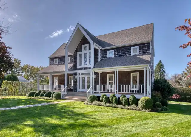 Property at 59 N Captains Neck Ln, Southampton, NY, 11968, 4 beds, 3.5 baths, [object Object]