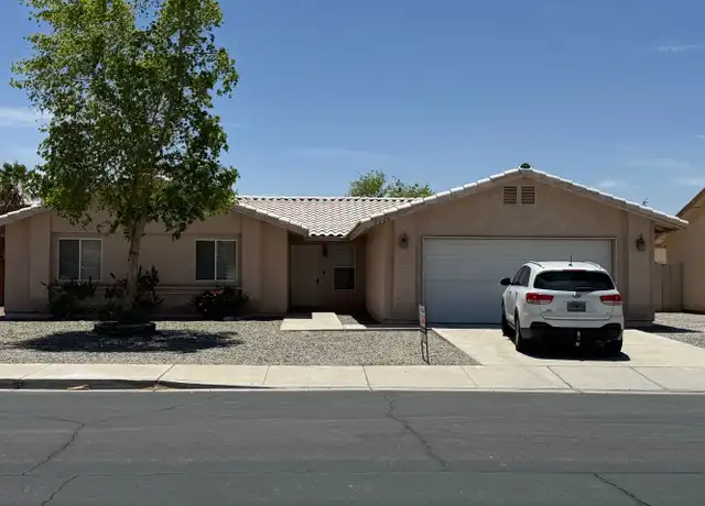 Property at 6225 E 41st Pl, Yuma, AZ, 85365, 3 beds, 2 baths, [object Object]