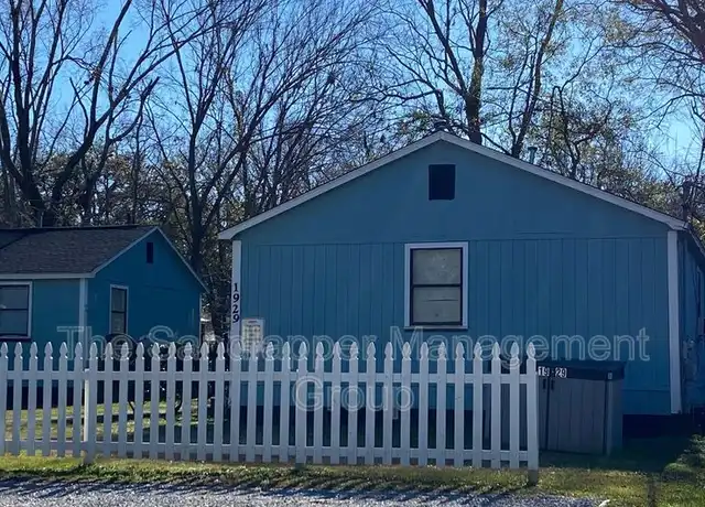 Property at 1929 Iron St, Charleston, SC, 29406, 1 bed, 1 bath, [object Object]