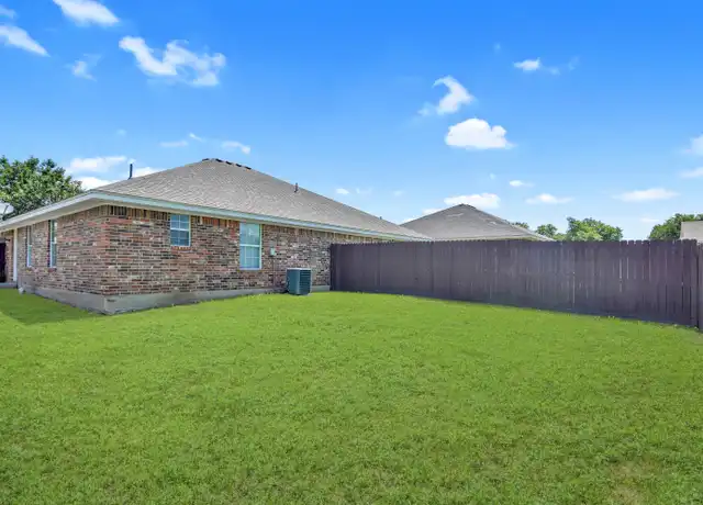 Property at 407 Dale Ave Unit B, Nolanville, TX, 76559, 3 beds, 2 baths, [object Object]