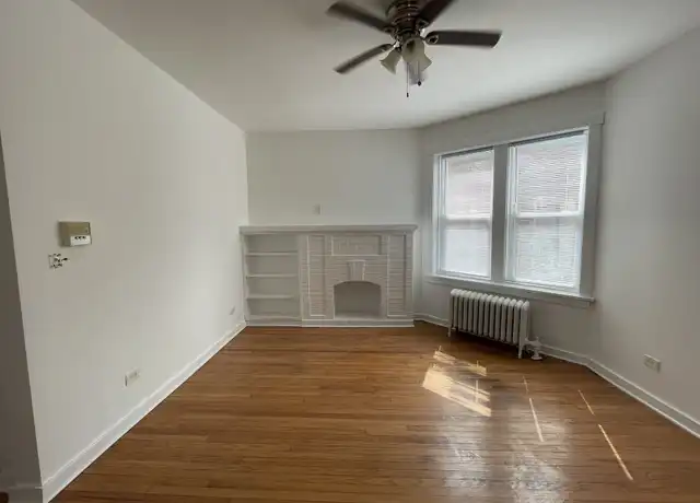 Property at 6343 N Claremont Ave Unit 3E, Chicago, IL, 60659, 2 beds, 1 bath, [object Object]