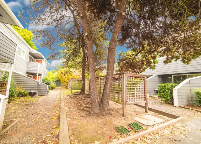 Property at 11900 SW Allen Blvd, Beaverton, OR, 97005, 2 beds, 1 bath, [object Object]