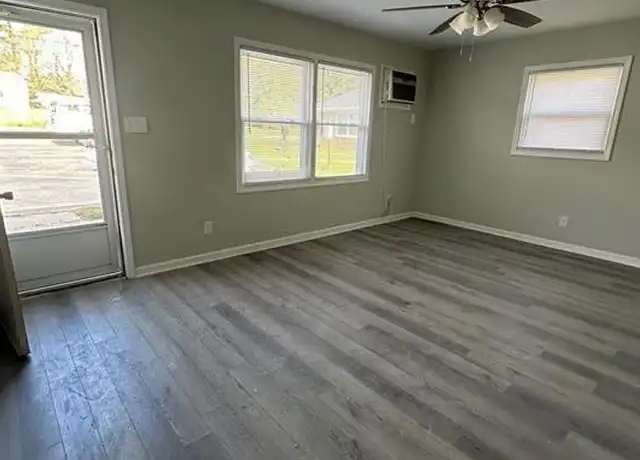 Property at 1051 Rulnick St Unit B, Fayetteville, NC, 28304, 1 bed, 1 bath, [object Object]
