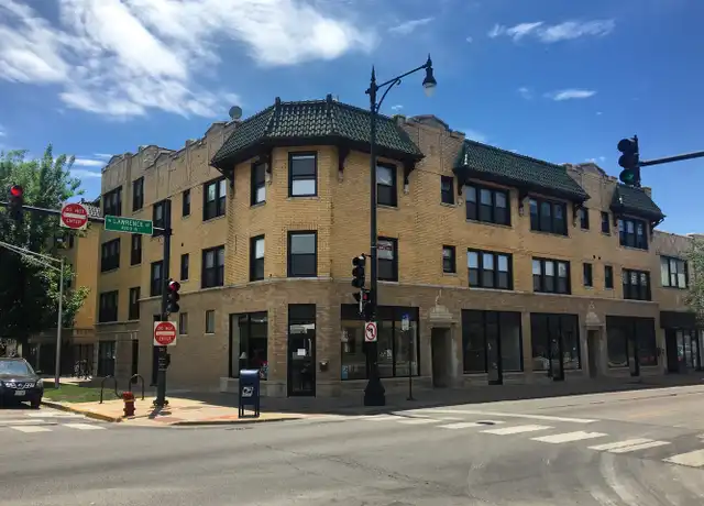 Property at 3001 W Lawrence Ave Unit 3E, Chicago, IL, 60625, 1 bed, 1 bath, [object Object]