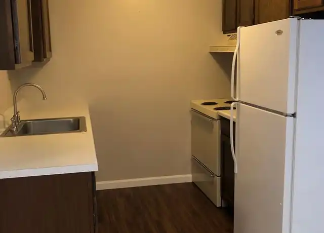 Property at 3817 Canterbury Dr Apt 1, Erie, PA, 16506, 1 bed, 1 bath, [object Object]