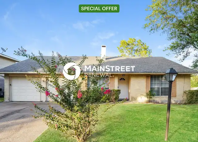 Property at 4302 Stonehenge Trl, Houston, TX, 77066, 3 beds, 2 baths, [object Object]