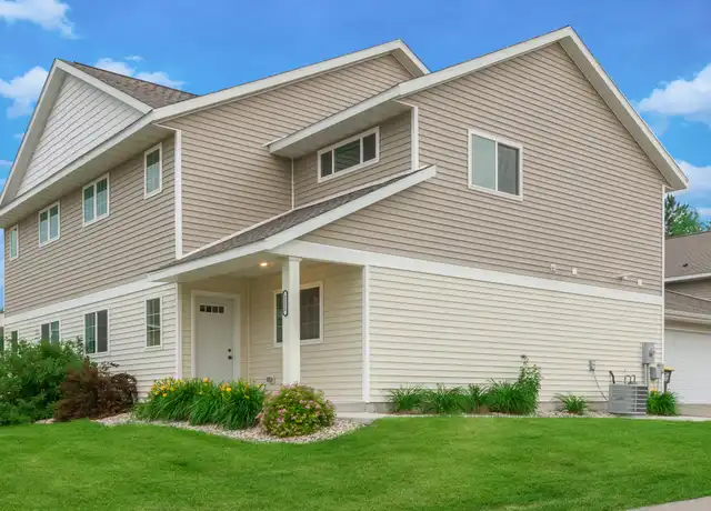 Property at 1807B N Gault St Unit 1807B, St Peter, MN, 56082, 3 beds, 2.5 baths, [object Object]