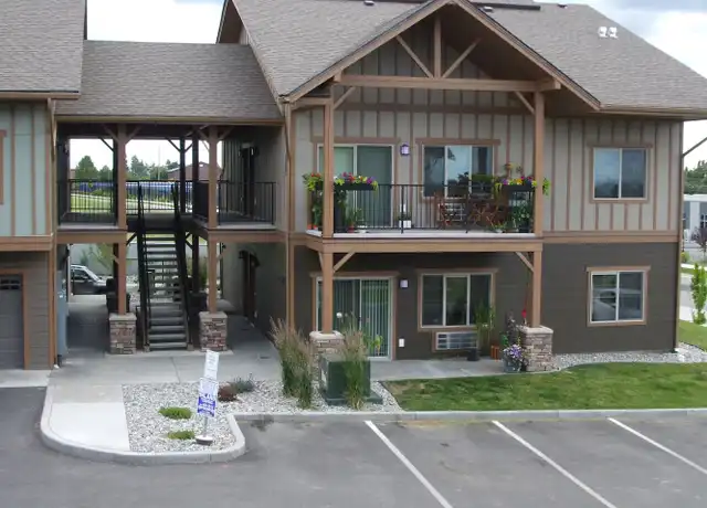 Property at 5805 S Ben Burr Rd, Spokane, WA, 99223, 1 bed, 1 bath, [object Object]