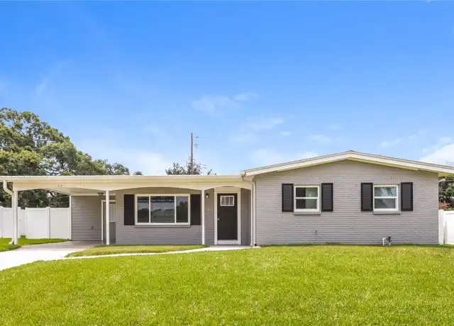 Property at 215 Cranberry Ln, Brandon, FL, 33510, 3 beds, 2 baths, [object Object]