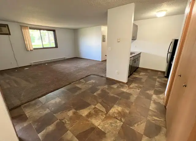 Property at 307 11th Ave NW Unit 111, Aberdeen, SD, 57401, 3 beds, 2 baths, [object Object]