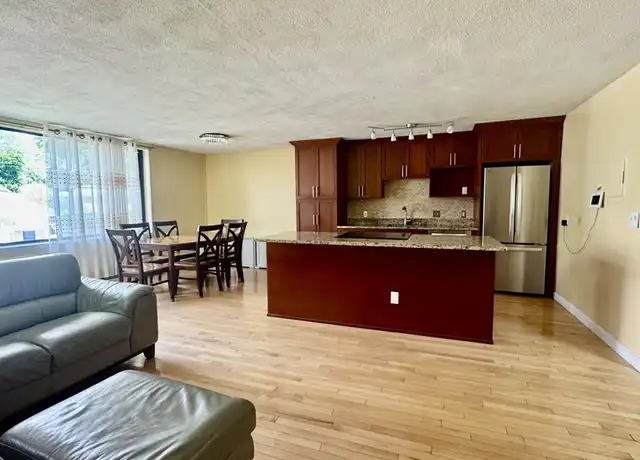 Property at 935 Washington St #11, Newtonville, MA, 02460, 2 beds, 1.5 baths, [object Object]
