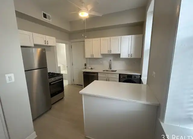 Property at 1441 W Cortez St Unit 3R, Chicago, IL, 60642, 2 beds, 1 bath, [object Object]